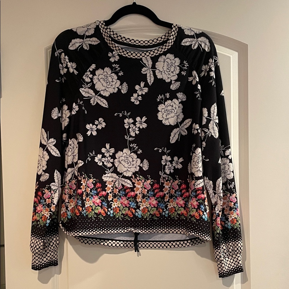 Johnny Was Black and White Patterned Athletic Top